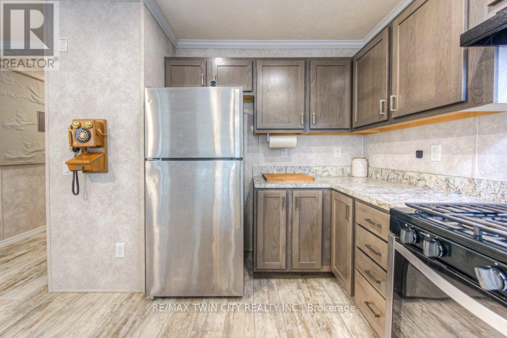 517 - 99 Fourth Concession Road, Brant, Ontario  N0E 1A0 - Photo 21 - X12571852