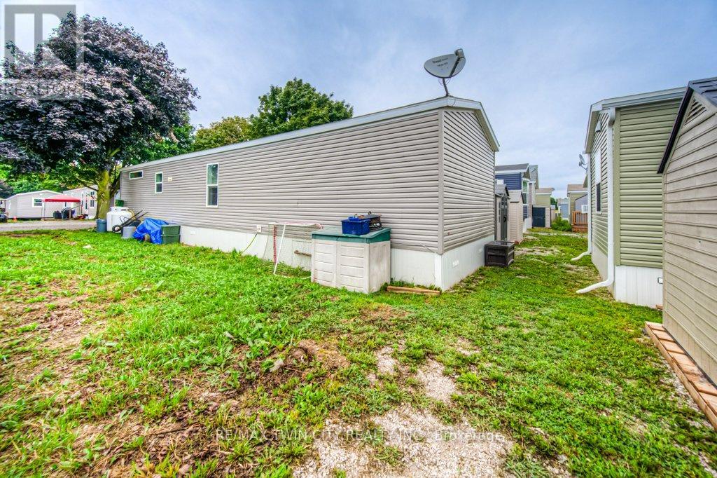 517 - 99 Fourth Concession Road, Brant, Ontario  N0E 1A0 - Photo 37 - X12571852