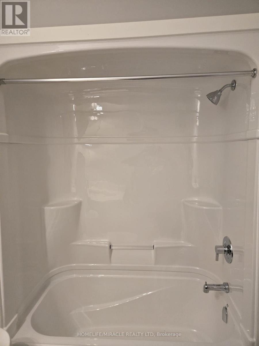 24 - 3557 Colonel Talbot Road, London South, Ontario  N6P 0K5 - Photo 8 - X12571910