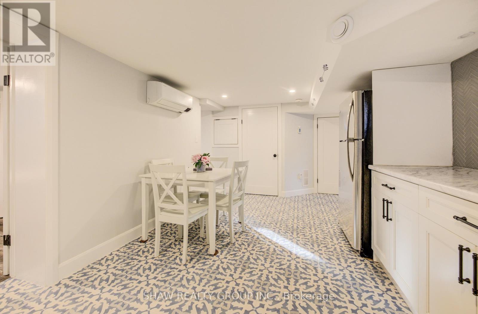 Basement - 604 Guelph Street, Kitchener, Ontario  N2H 5Y6 - Photo 19 - X12571912