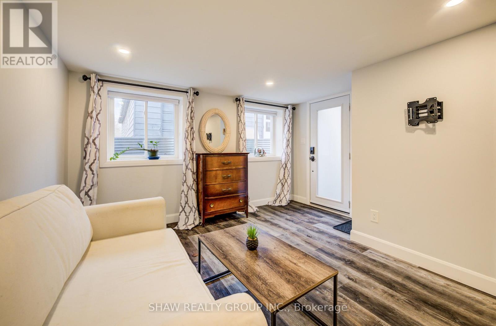 Basement - 604 Guelph Street, Kitchener, Ontario  N2H 5Y6 - Photo 5 - X12571912