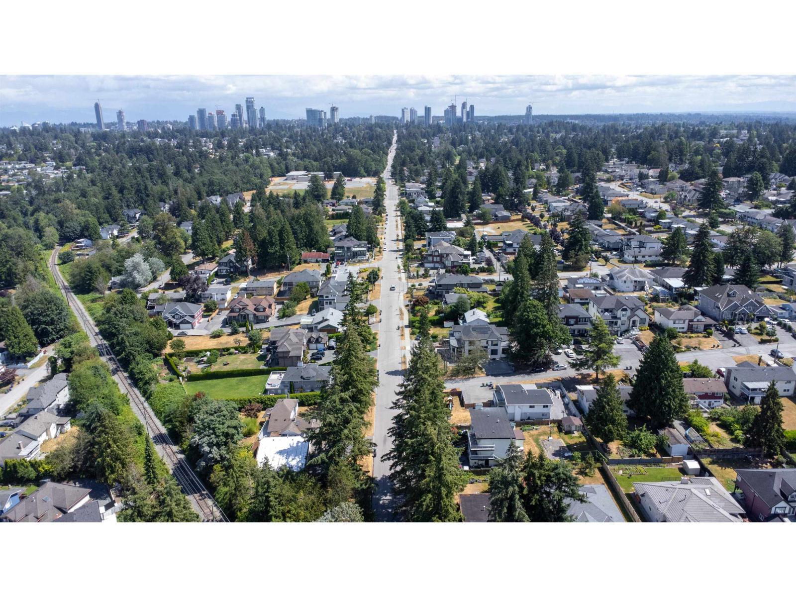 12129 100 Avenue, Surrey, British Columbia  V3V 2W7 - Photo 15 - R3068901