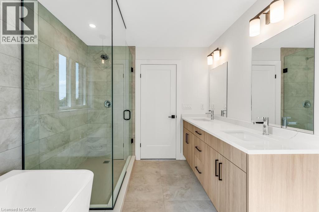 1313 Baseline Road, Stoney Creek, Ontario  L8E 5G1 - Photo 21 - 40790016