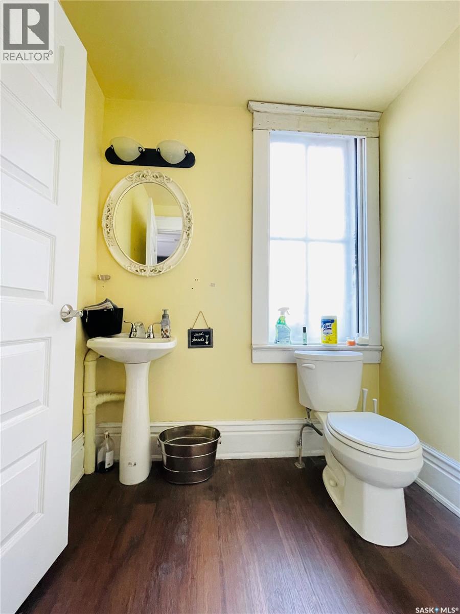 2305 Cornwall Street, Regina, Saskatchewan  S4P 2L4 - Photo 11 - SK016440