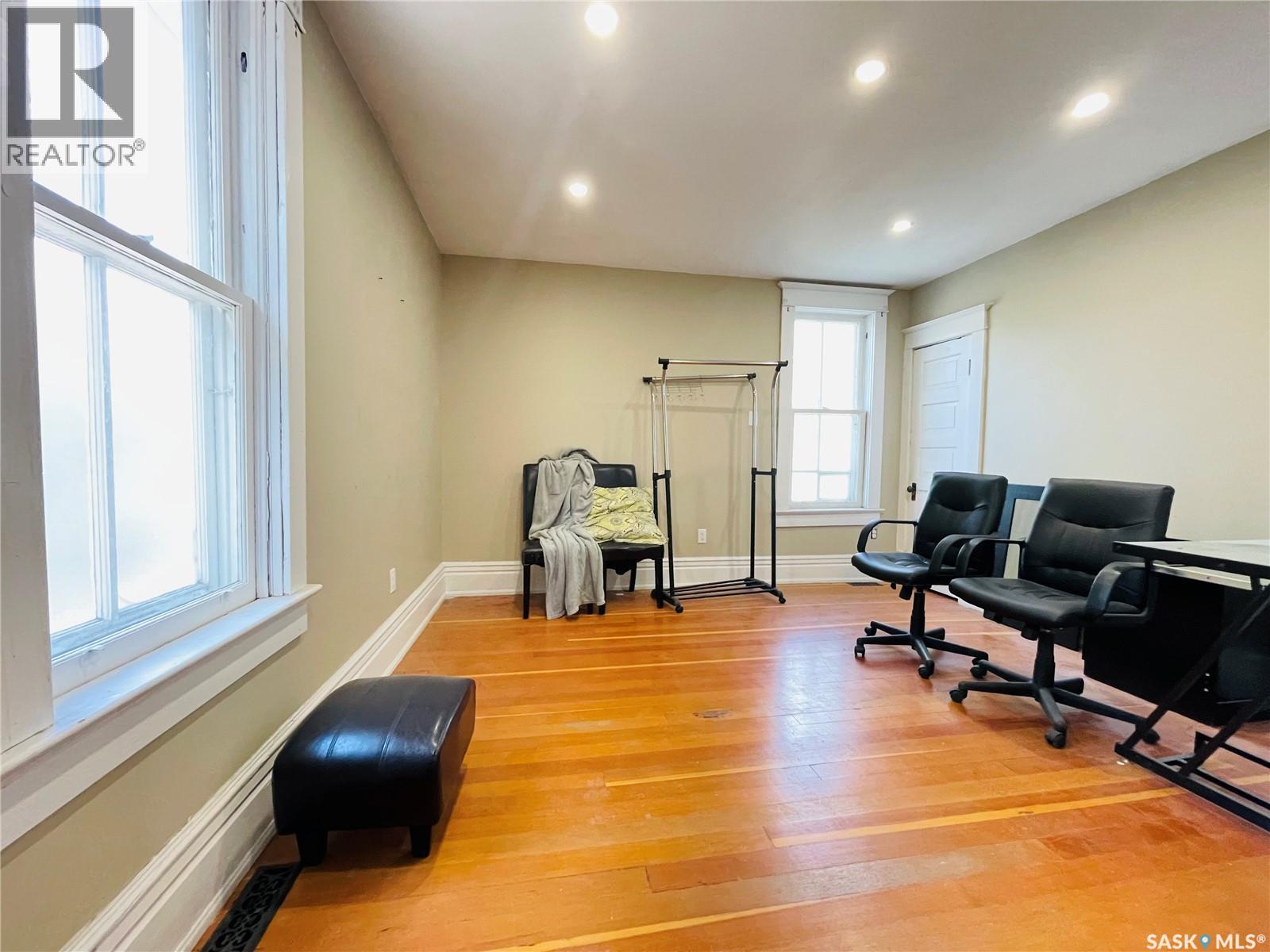 2305 Cornwall Street, Regina, Saskatchewan  S4P 2L4 - Photo 12 - SK016440