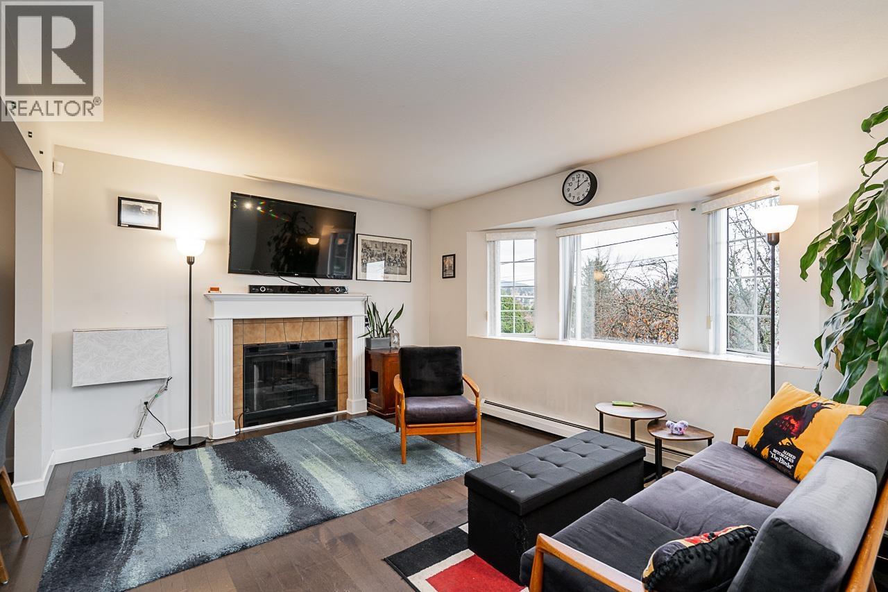 467 Fader Street, New Westminster, British Columbia  V3L 3T2 - Photo 5 - R3069536