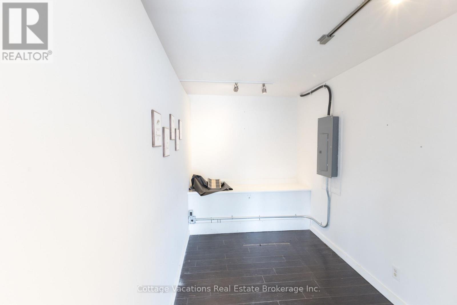 2 - 10 Brunel Road, Huntsville, Ontario  P1H 2A9 - Photo 10 - X12571472