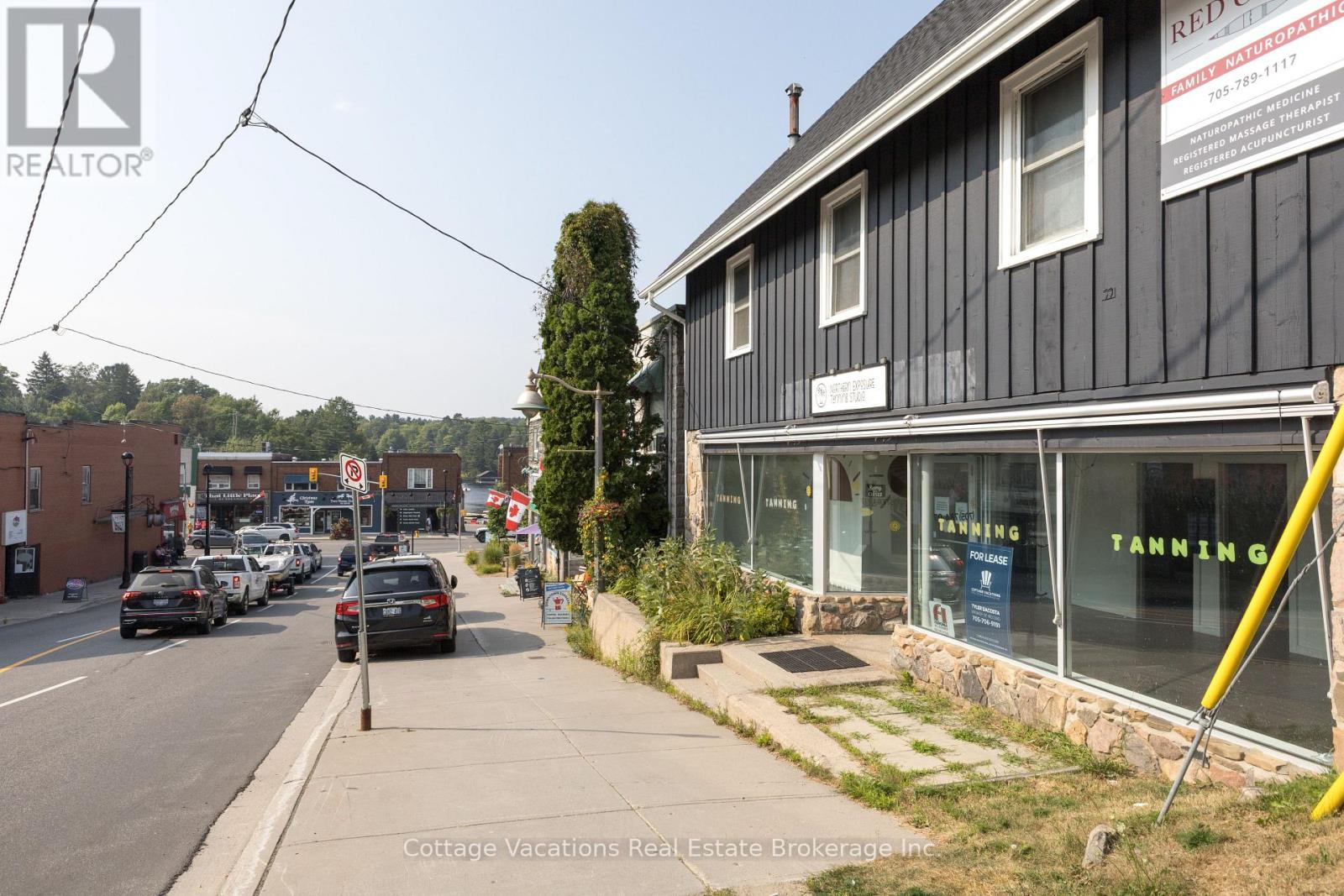 2 - 10 Brunel Road, Huntsville, Ontario  P1H 2A9 - Photo 2 - X12571472