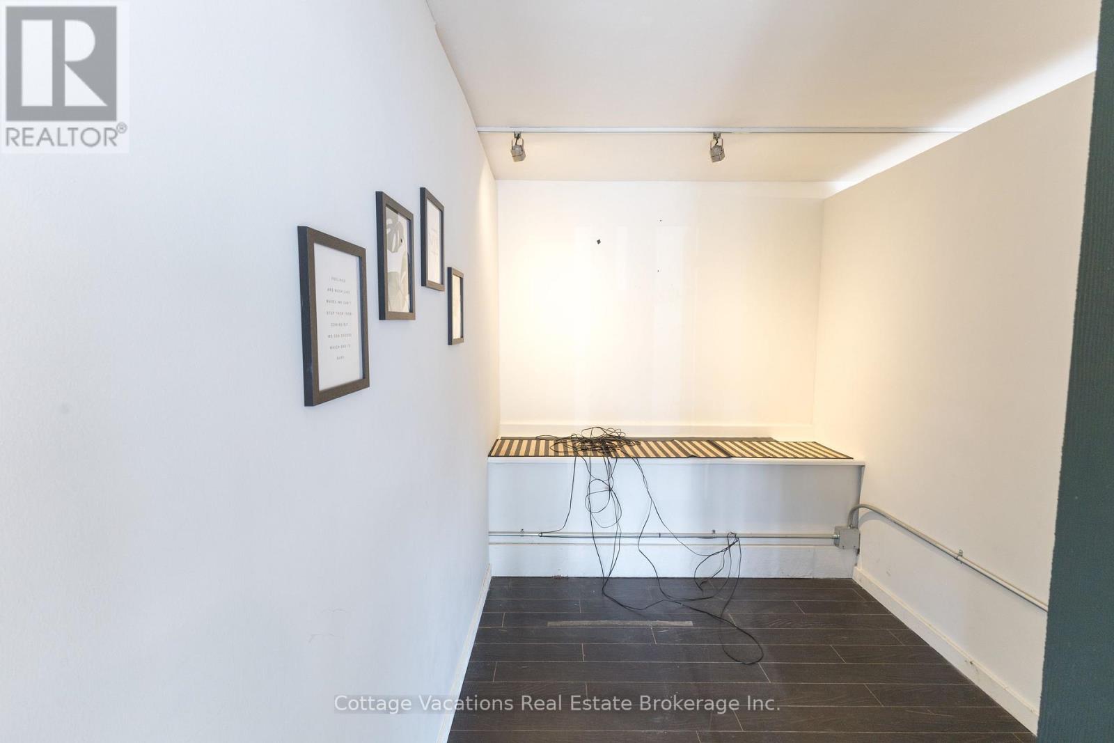 2 - 10 Brunel Road, Huntsville, Ontario  P1H 2A9 - Photo 11 - X12571472