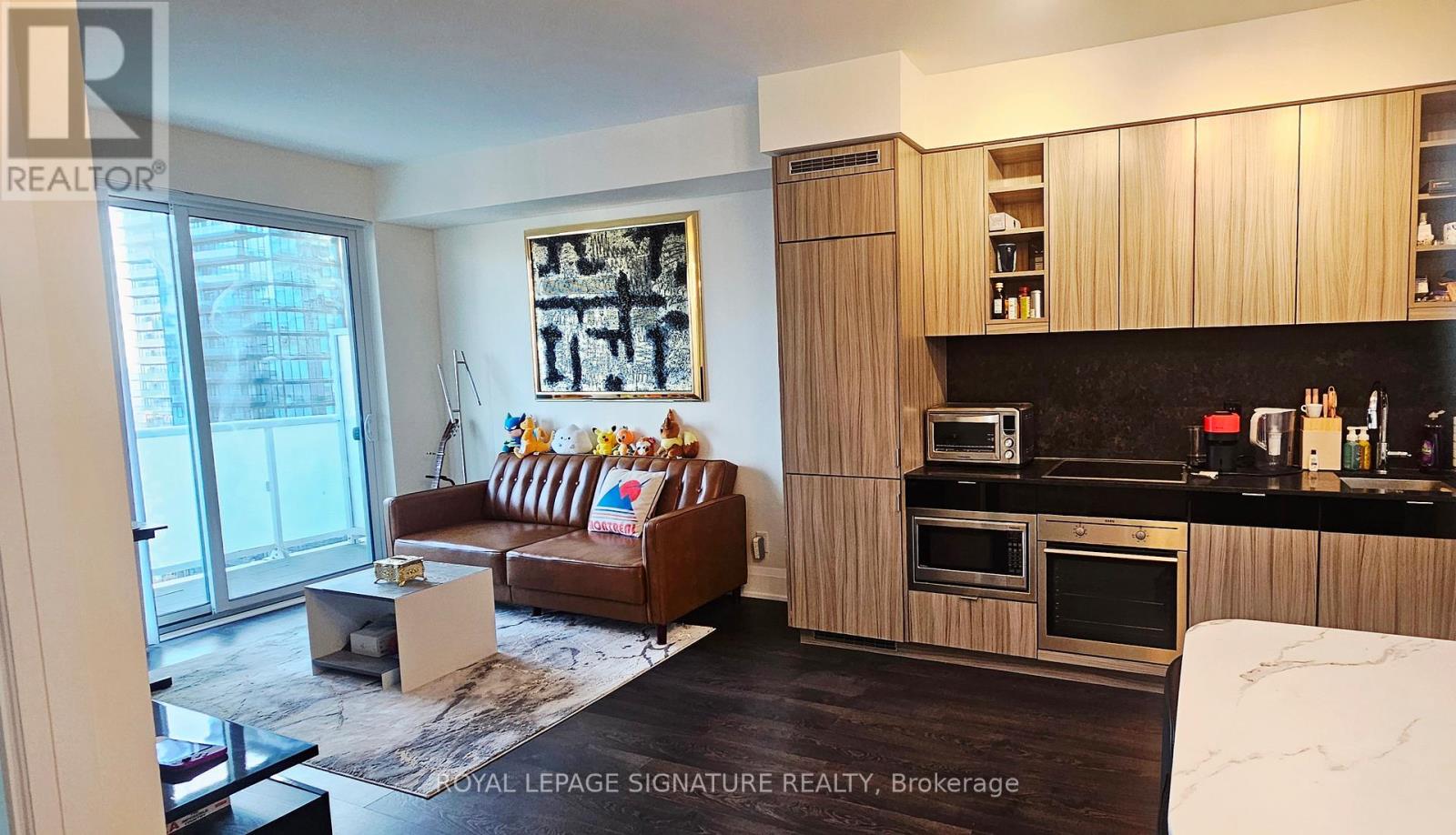 2105 - 101 Erskine Avenue, Toronto, Ontario M4P 0C5 - Photo 2 - C12572010