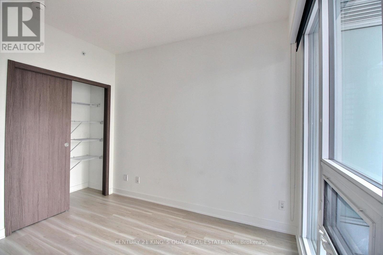 1203 - 17 Bathurst Street, Toronto, Ontario  M5V 0N1 - Photo 8 - C12572012