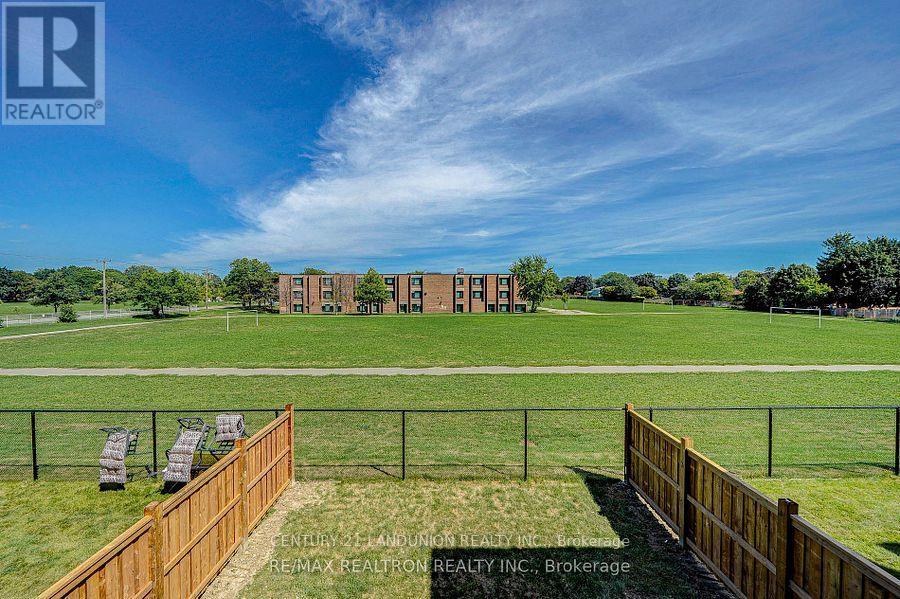 #2 - 75 William Durie Way, Toronto, Ontario  M2R 2N2 - Photo 22 - C12572026