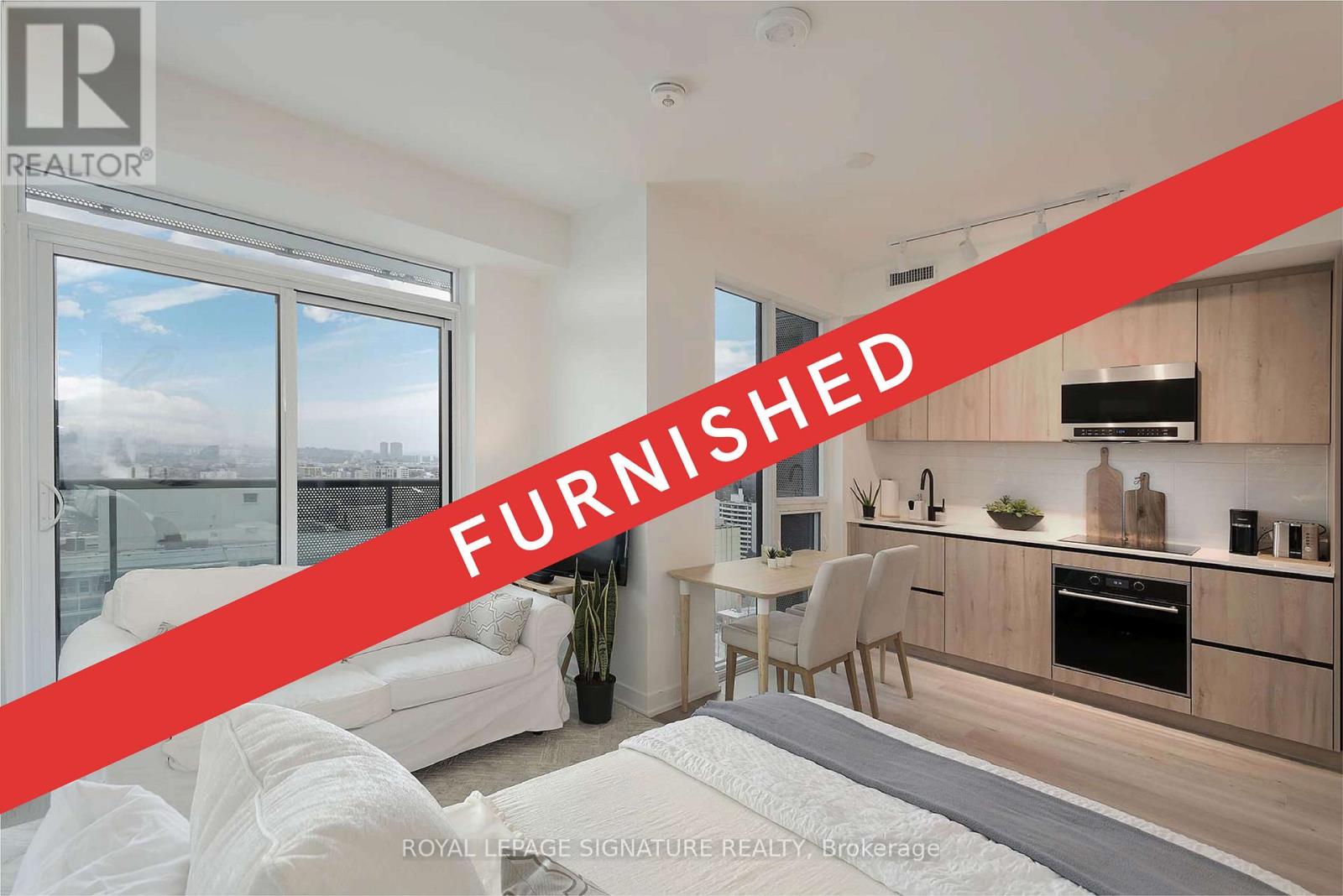 2010 - 117 BROADWAY AVENUE, Toronto, Ontario