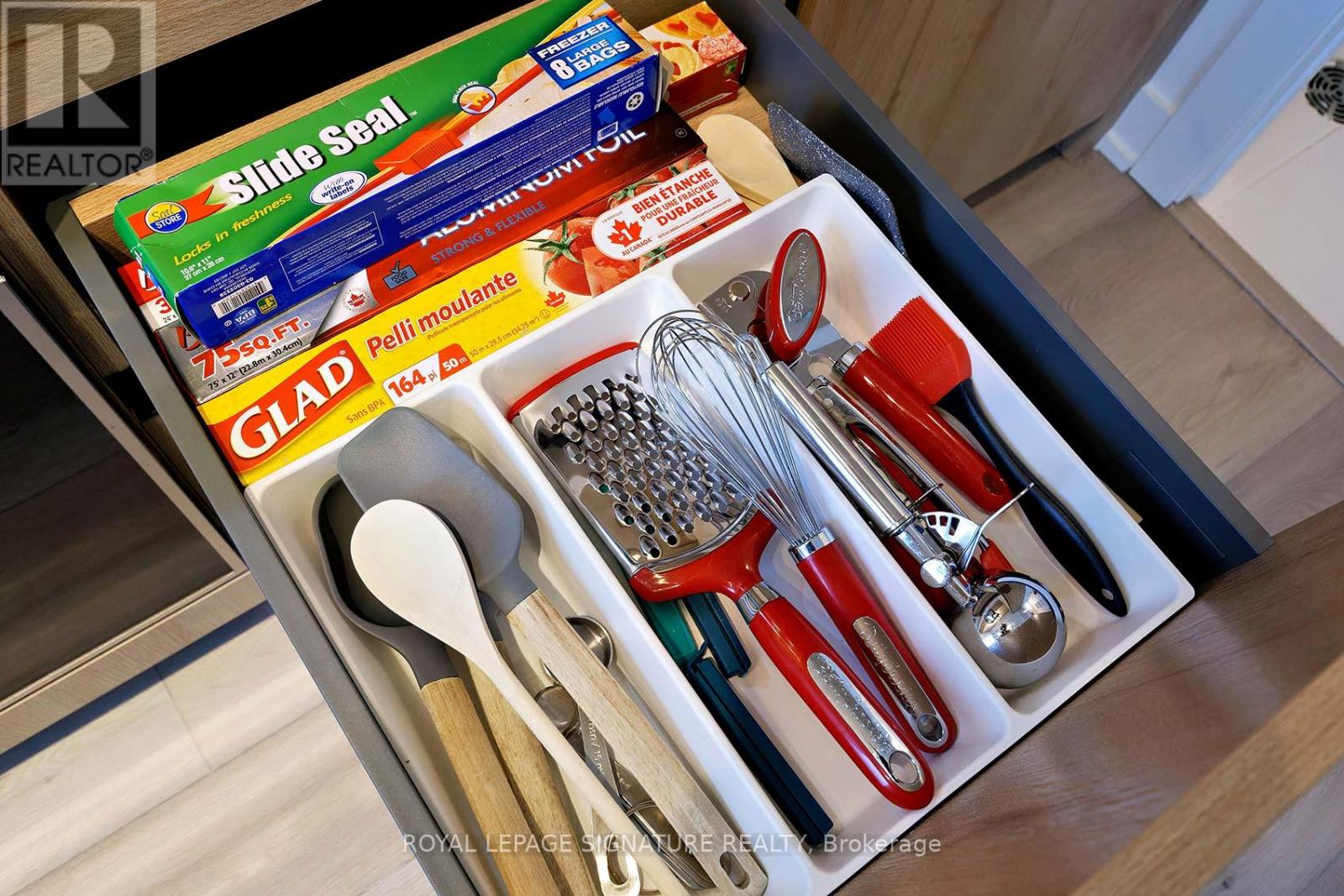 2010 - 117 Broadway Avenue, Toronto, Ontario  M4P 1V3 - Photo 12 - C12572048