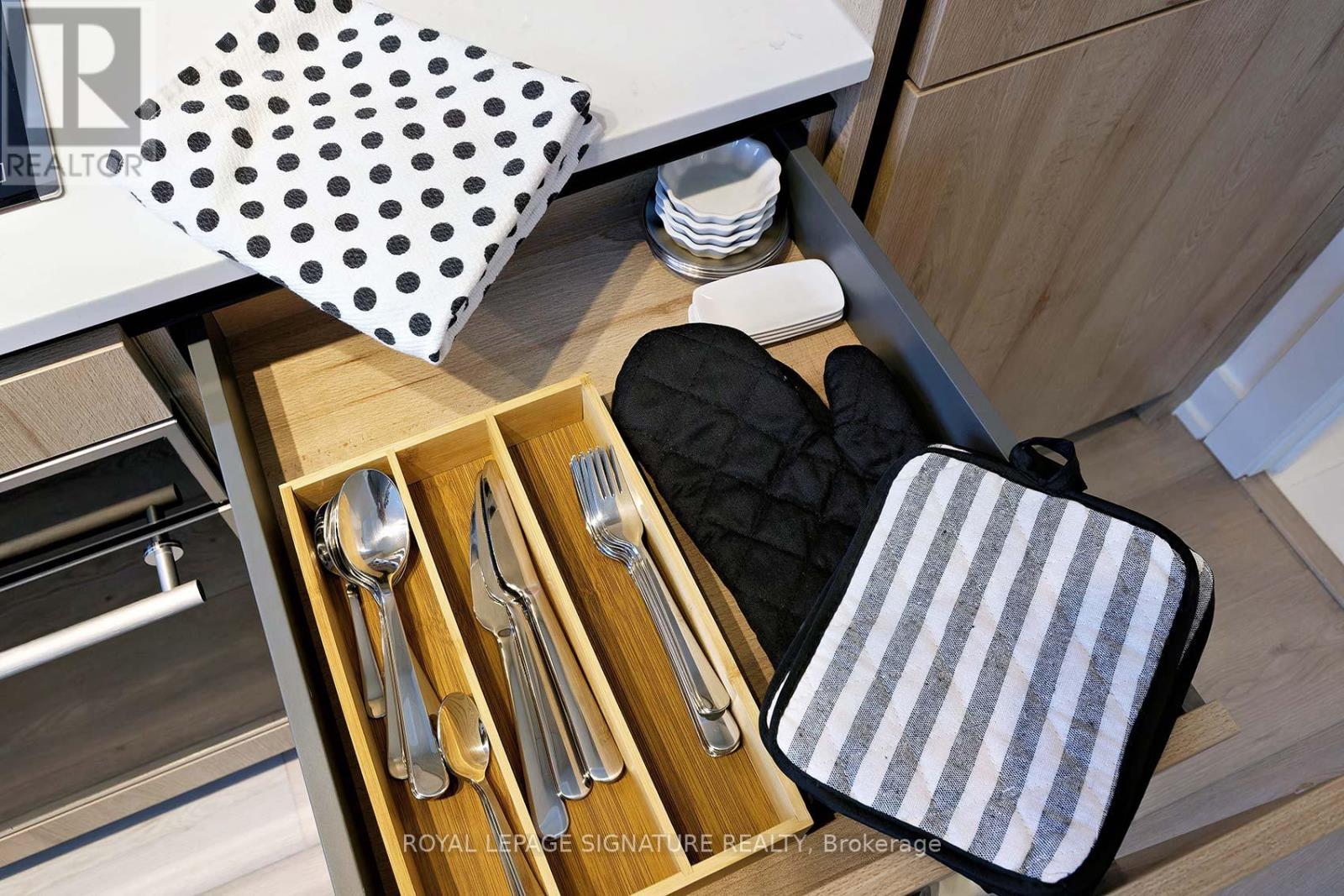 2010 - 117 Broadway Avenue, Toronto, Ontario  M4P 1V3 - Photo 20 - C12572048