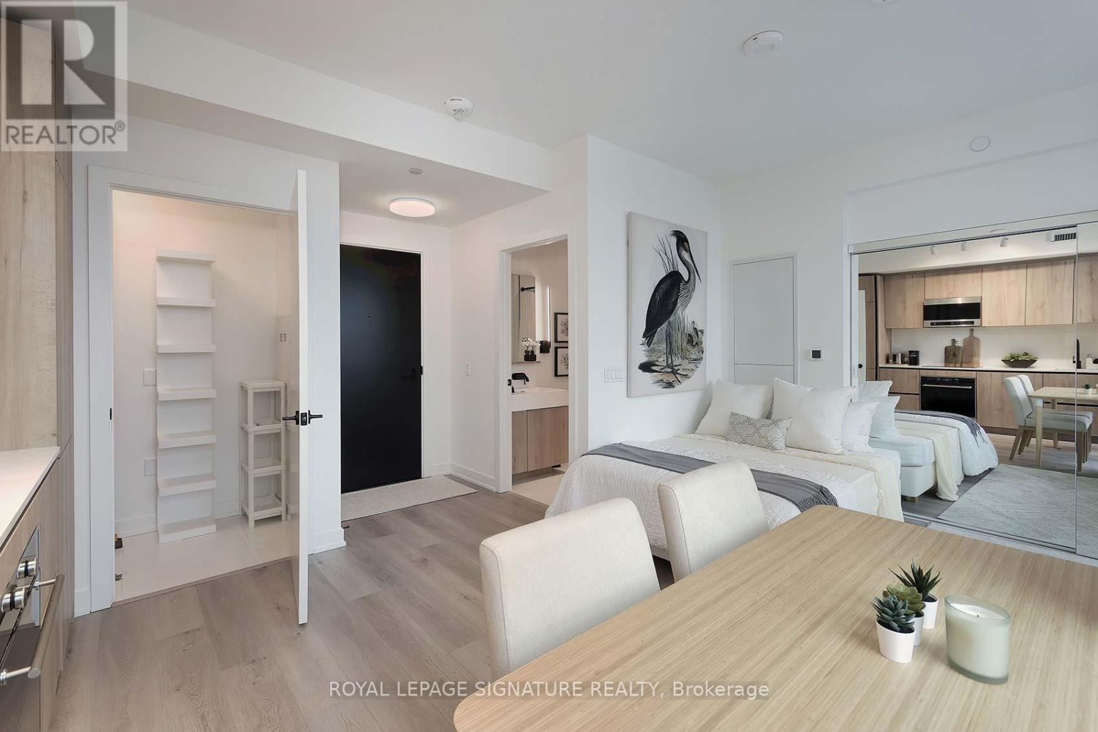 2010 - 117 Broadway Avenue, Toronto, Ontario  M4P 1V3 - Photo 3 - C12572048