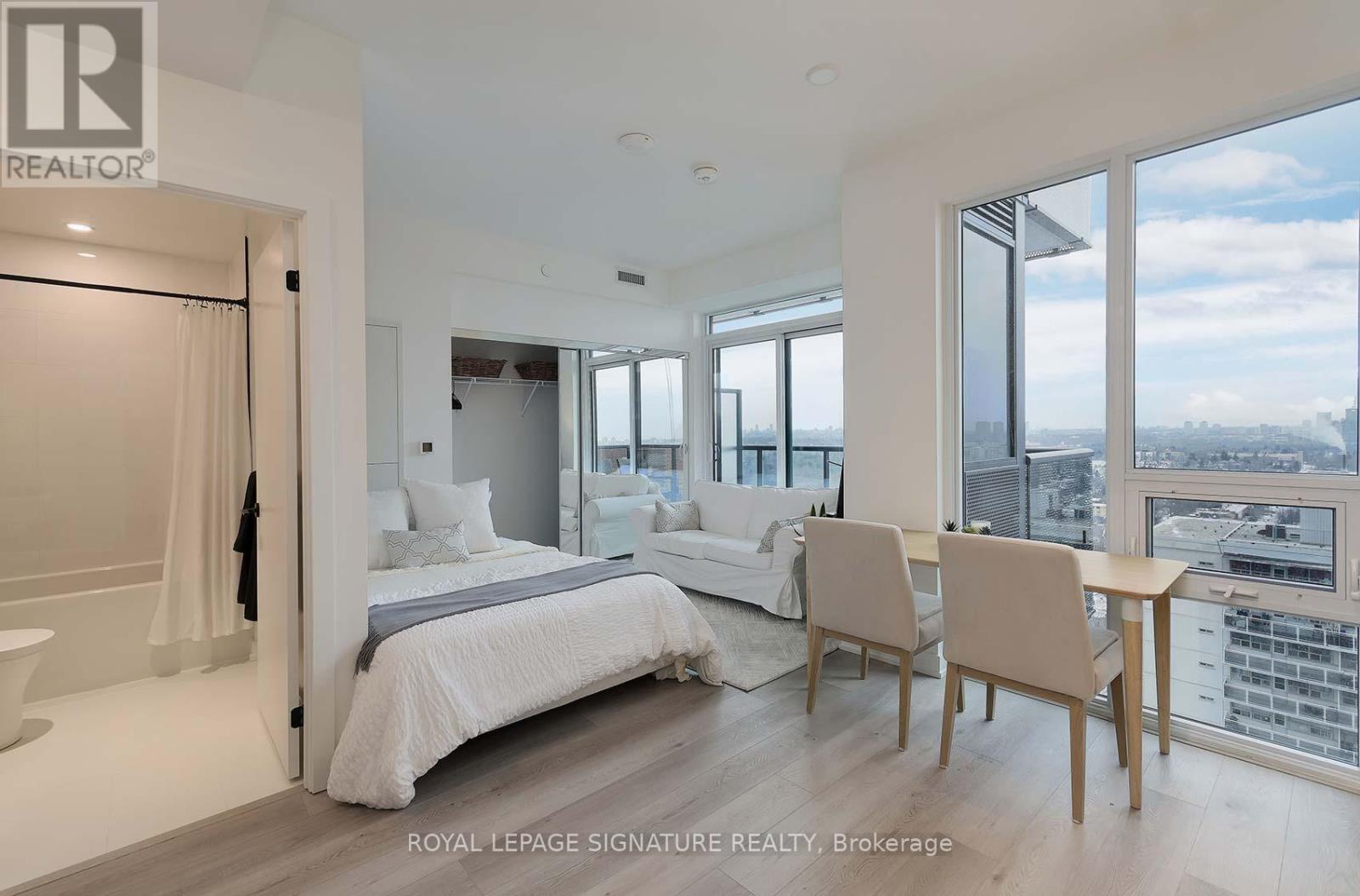 2010 - 117 Broadway Avenue, Toronto, Ontario  M4P 1V3 - Photo 9 - C12572048