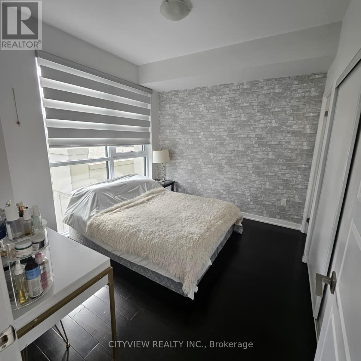 807 - 4085 Parkside Village Drive, Mississauga, Ontario  L5B 0K9 - Photo 5 - W12476395