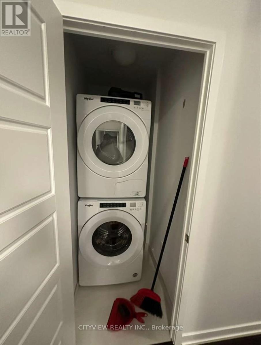 807 - 4085 Parkside Village Drive, Mississauga, Ontario  L5B 0K9 - Photo 8 - W12476395