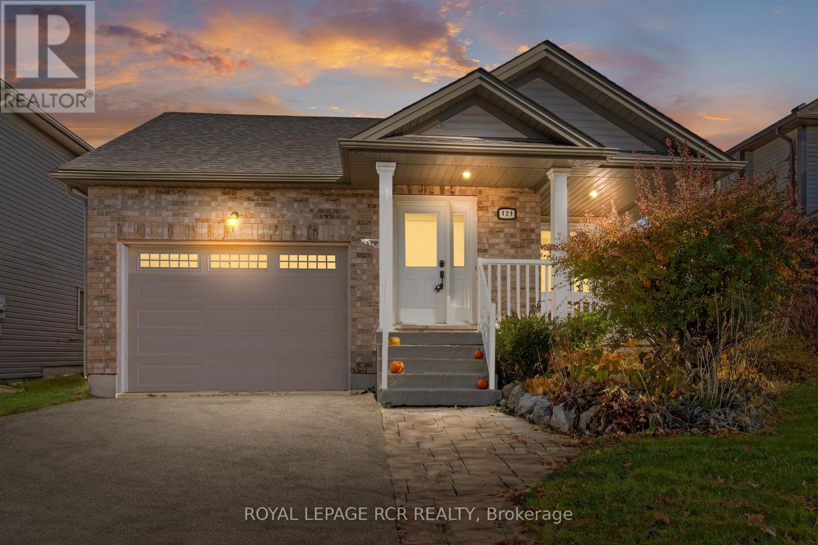 121 Fleming Way, Shelburne, Ontario  L9V 3E3 - Photo 31 - X12487765