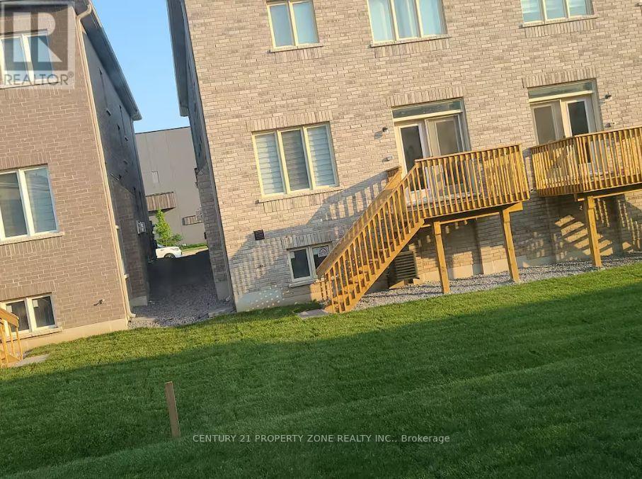 9 Hager Creek Terrace, Hamilton (Waterdown), Ontario  L8B 1Z3 - Photo 23 - X12538276