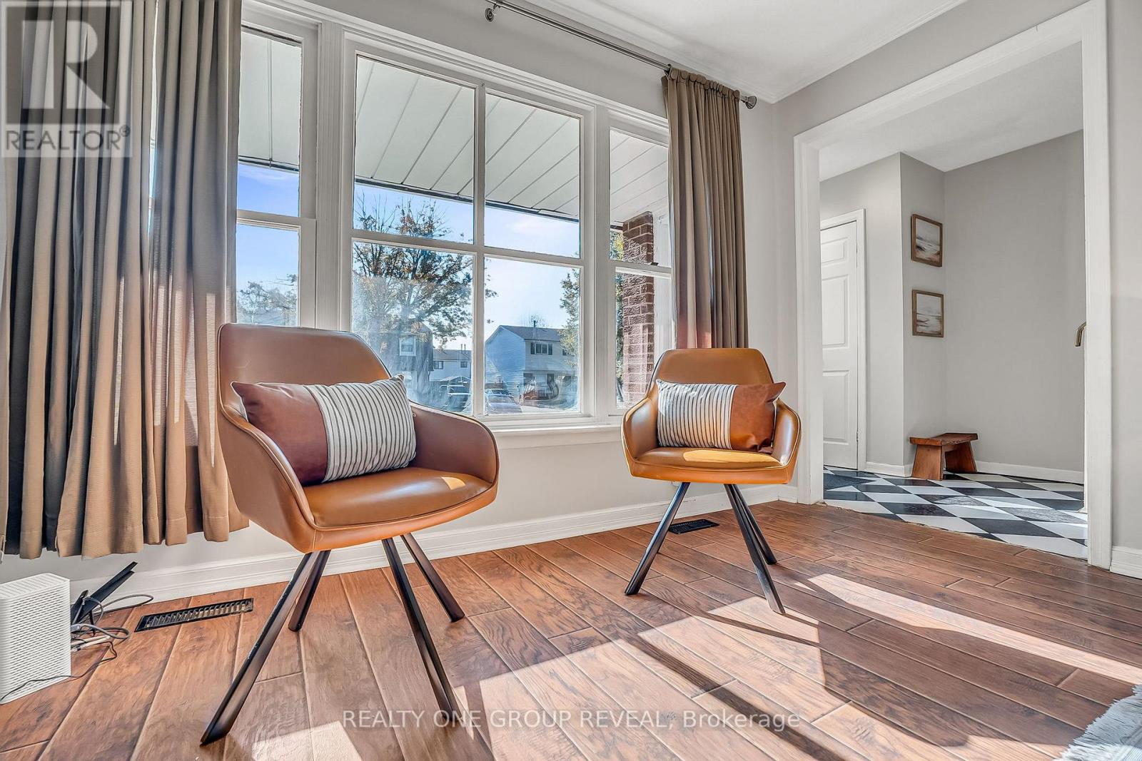 1343 Fenelon Crescent, Oshawa, Ontario  L1J 6G2 - Photo 10 - E12572052