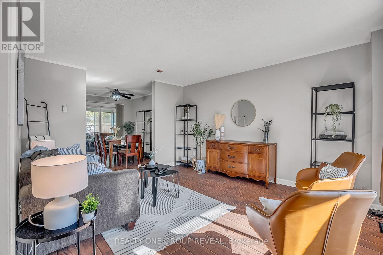 1343 Fenelon Crescent, Oshawa, Ontario  L1J 6G2 - Photo 6 - E12572052