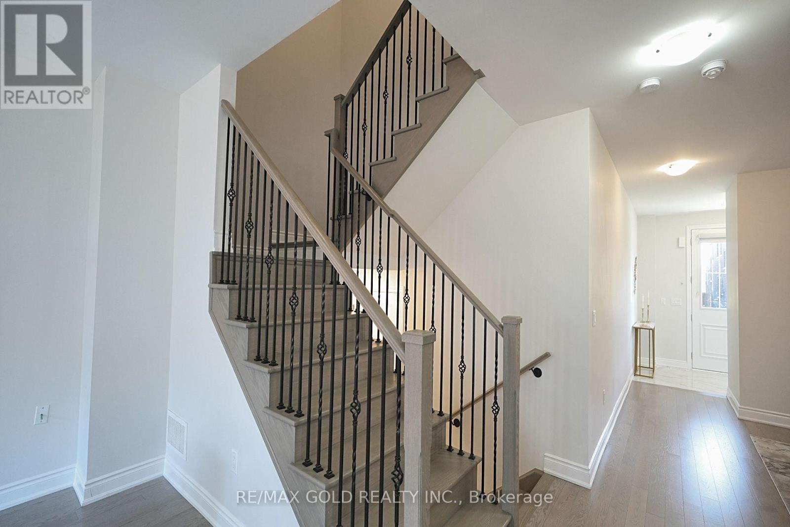 6 Del Grappa Street, Caledon, Ontario  L7C 4L1 - Photo 16 - W12568214