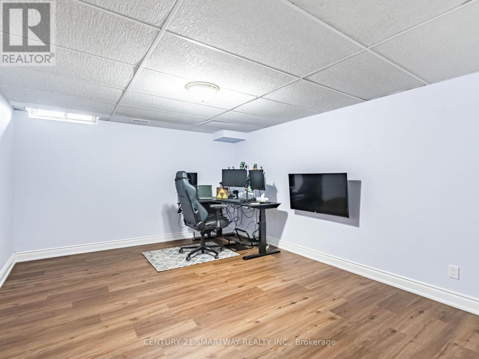 15 Huronia Court S, Brampton, Ontario  L6S 2C7 - Photo 29 - W12571618