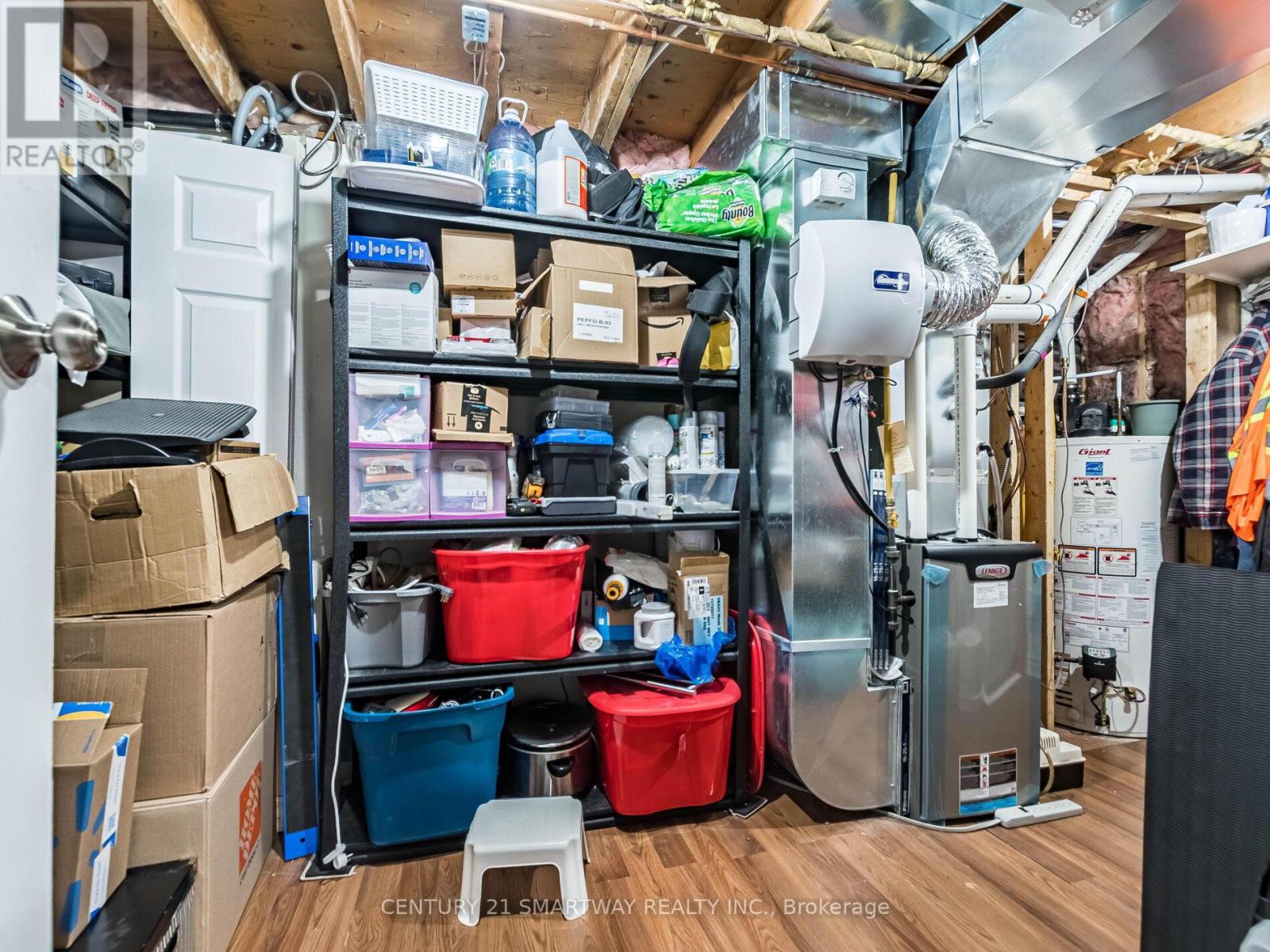 15 Huronia Court S, Brampton, Ontario  L6S 2C7 - Photo 36 - W12571618