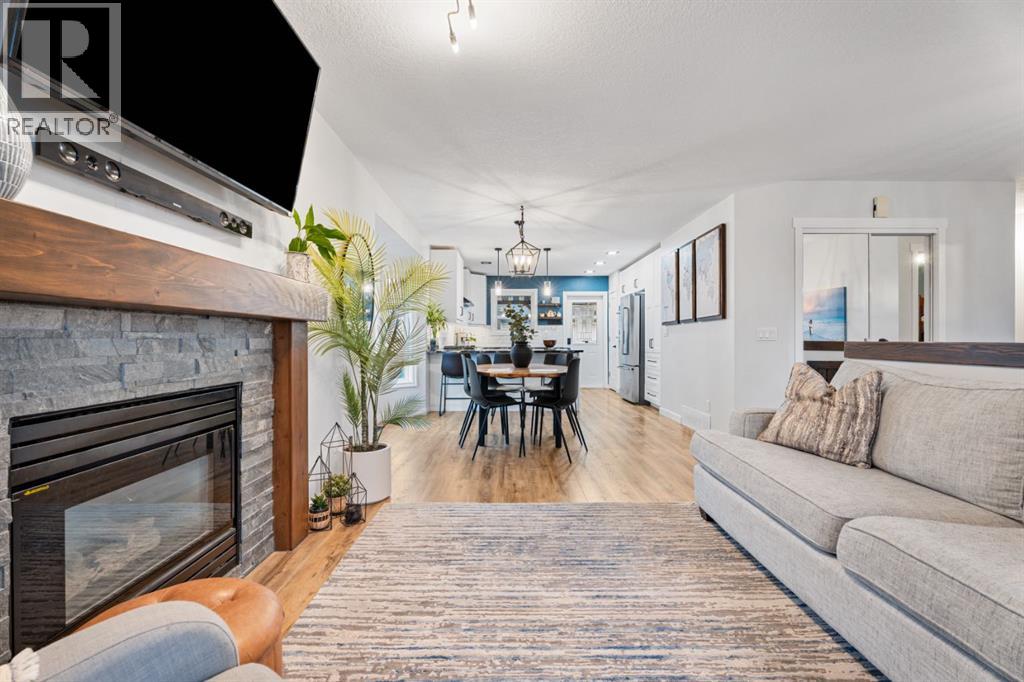 39 Sheep River Drive, Okotoks, Alberta  T1S 1N8 - Photo 7 - A2271543