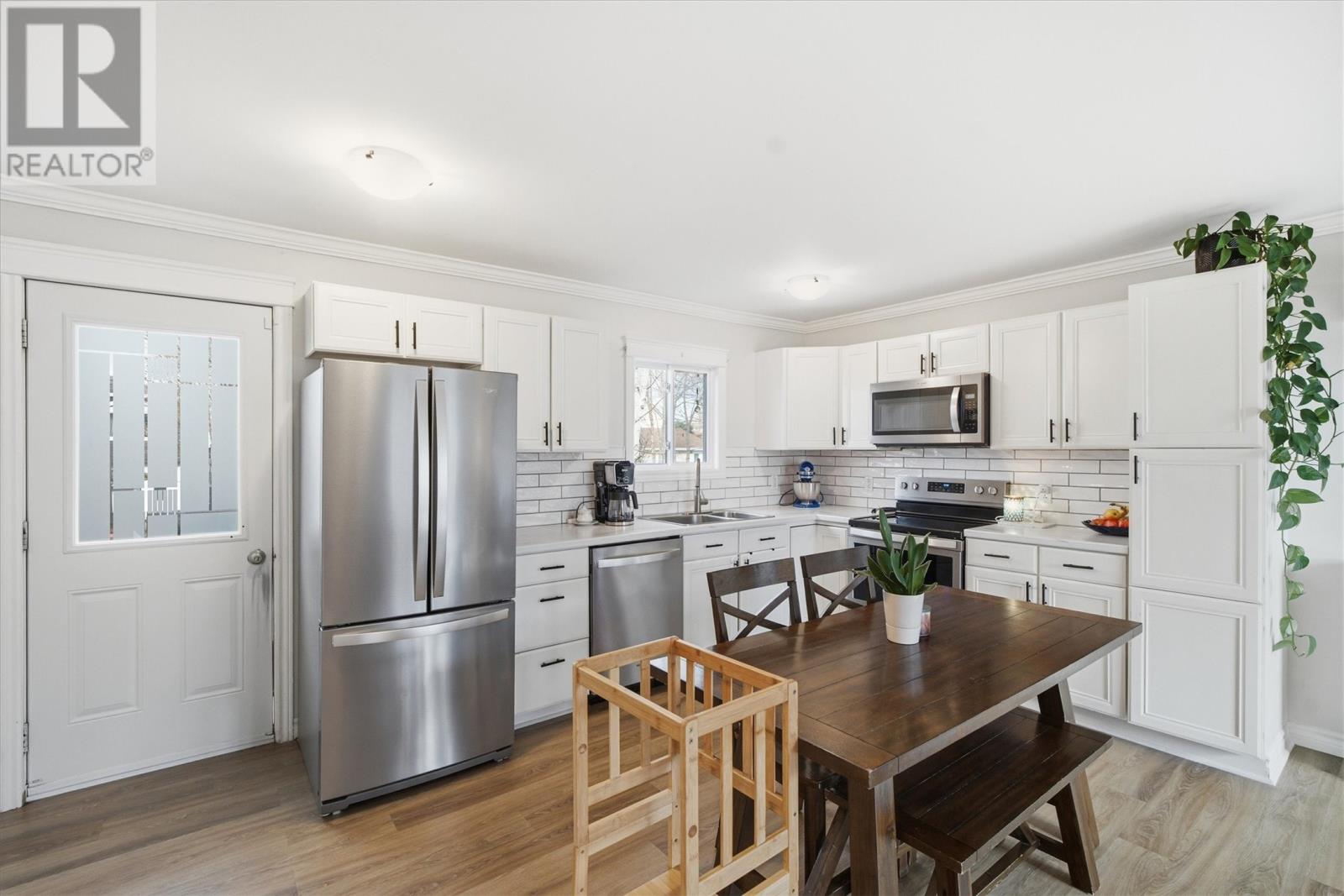 22 Burgess Avenue, Mount Pearl, Newfoundland & Labrador  A1N 2J5 - Photo 2 - 1292761