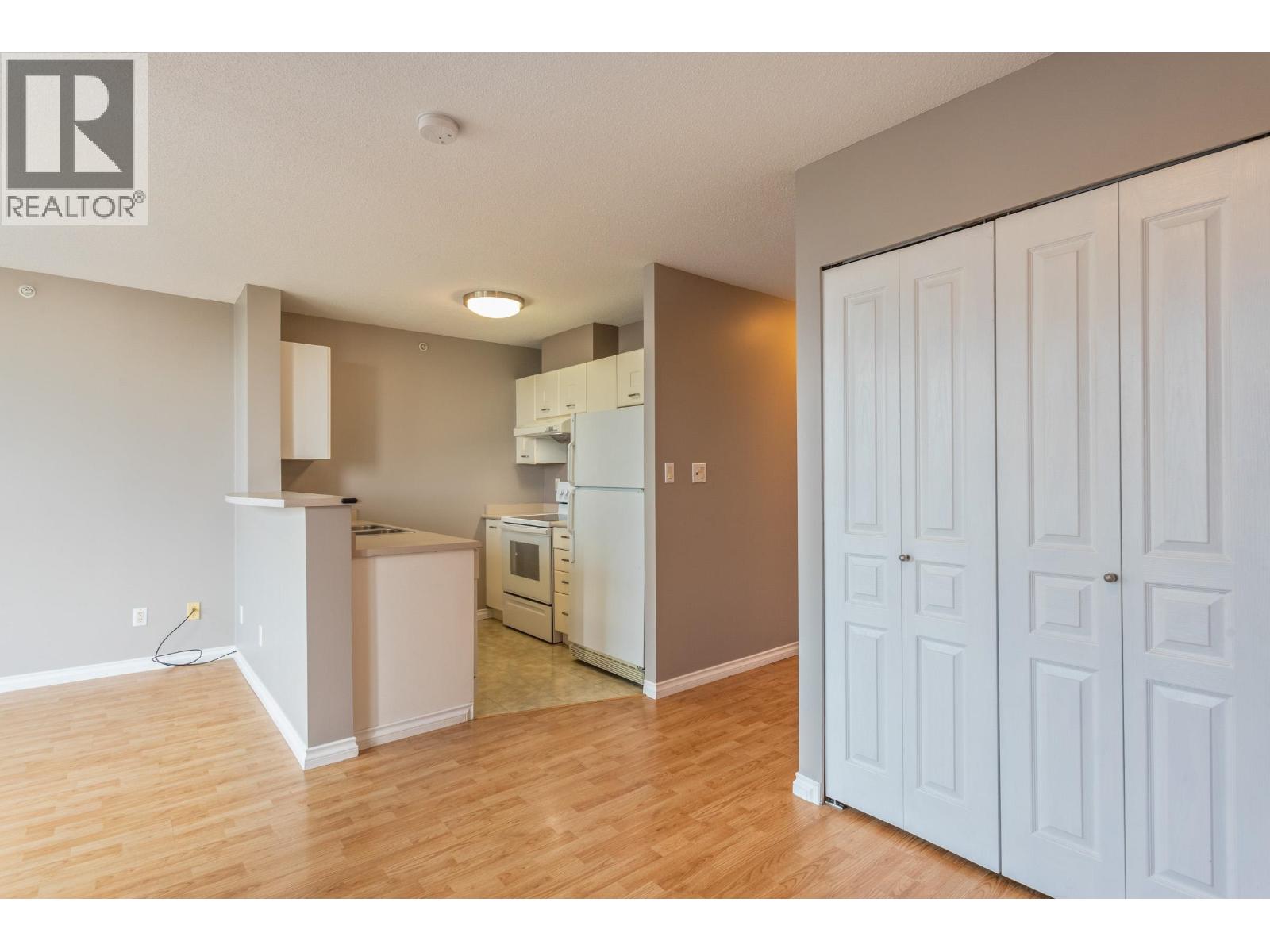 803 3438 Vanness Avenue, Vancouver, British Columbia  V5R 6E7 - Photo 9 - R3066833