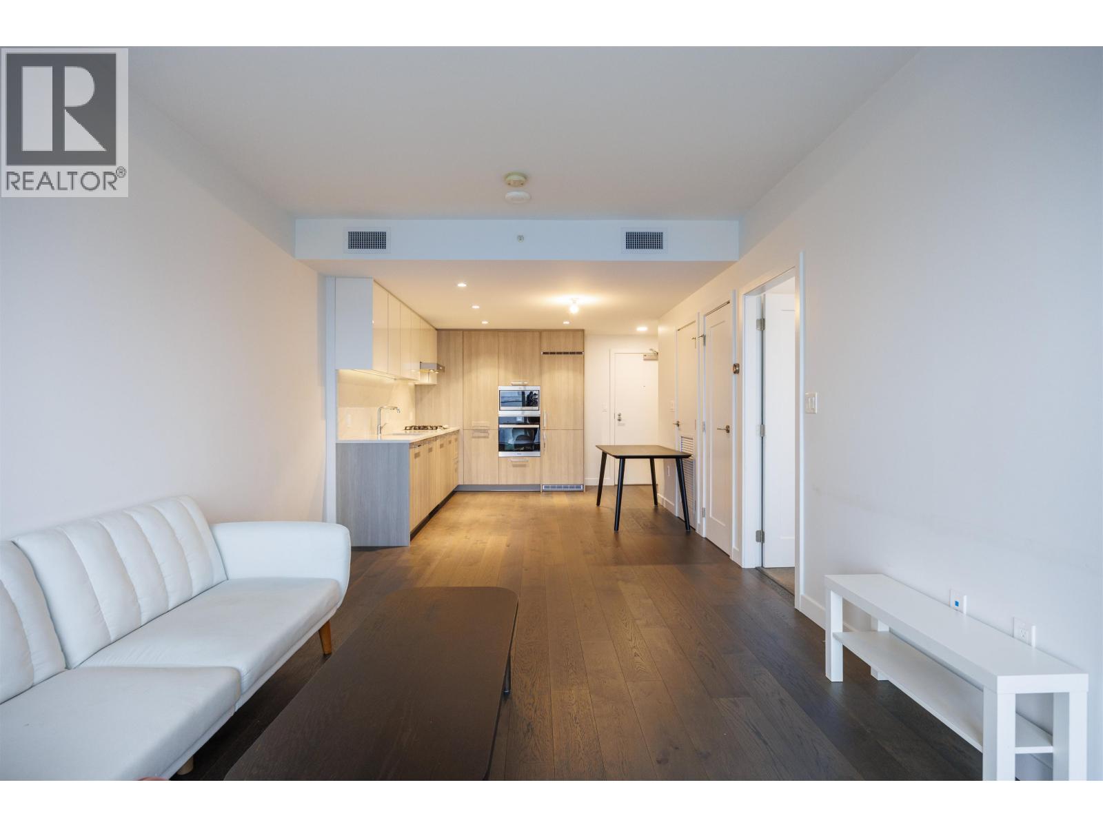 806 8155 Capstan Way, Richmond, British Columbia  V6X 0V3 - Photo 1 - R3068354