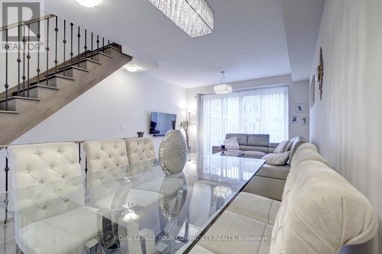 38 Troon Avenue, Vaughan, Ontario  L6A 4Z2 - Photo 20 - N12572000