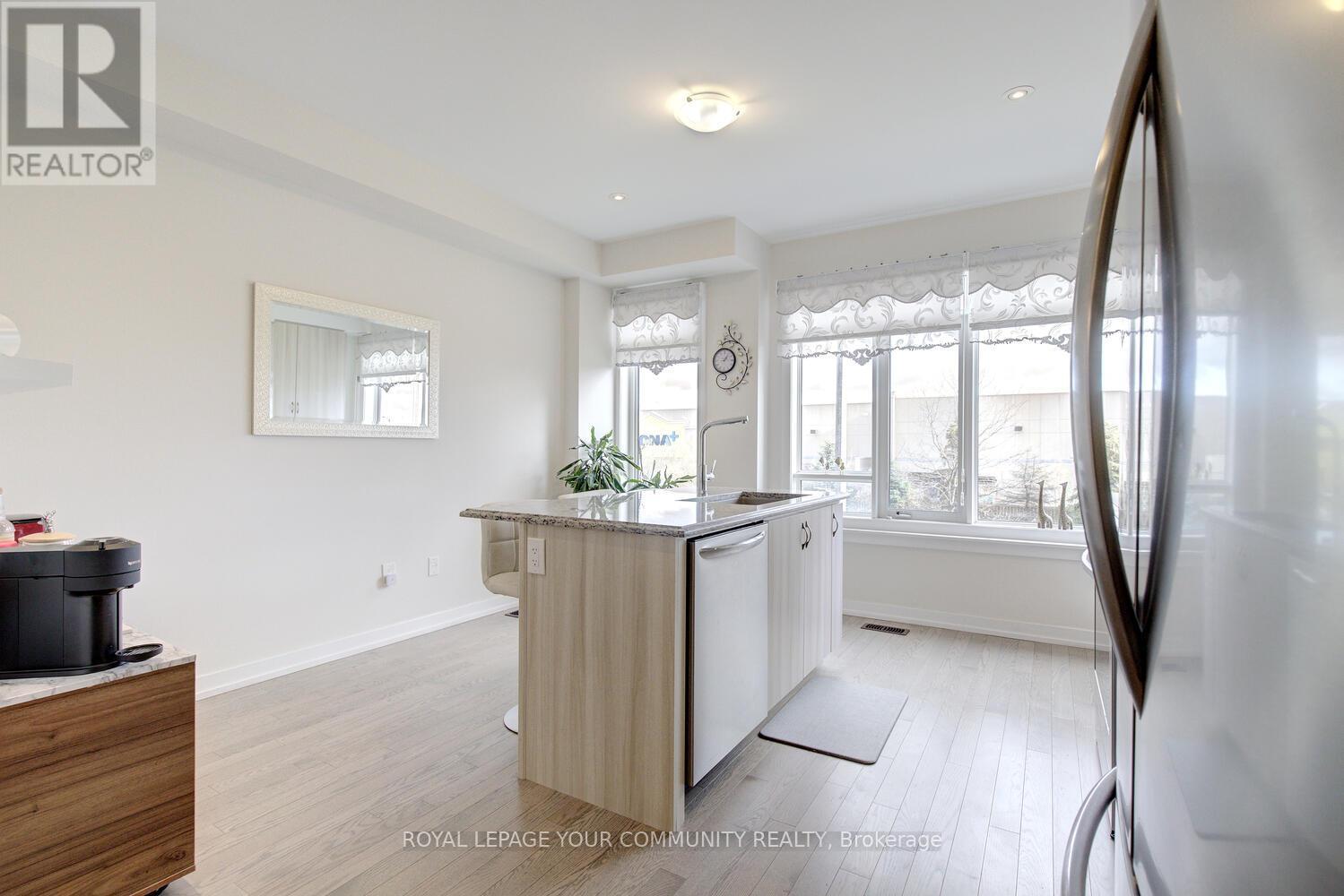 38 Troon Avenue, Vaughan, Ontario  L6A 4Z2 - Photo 25 - N12572000