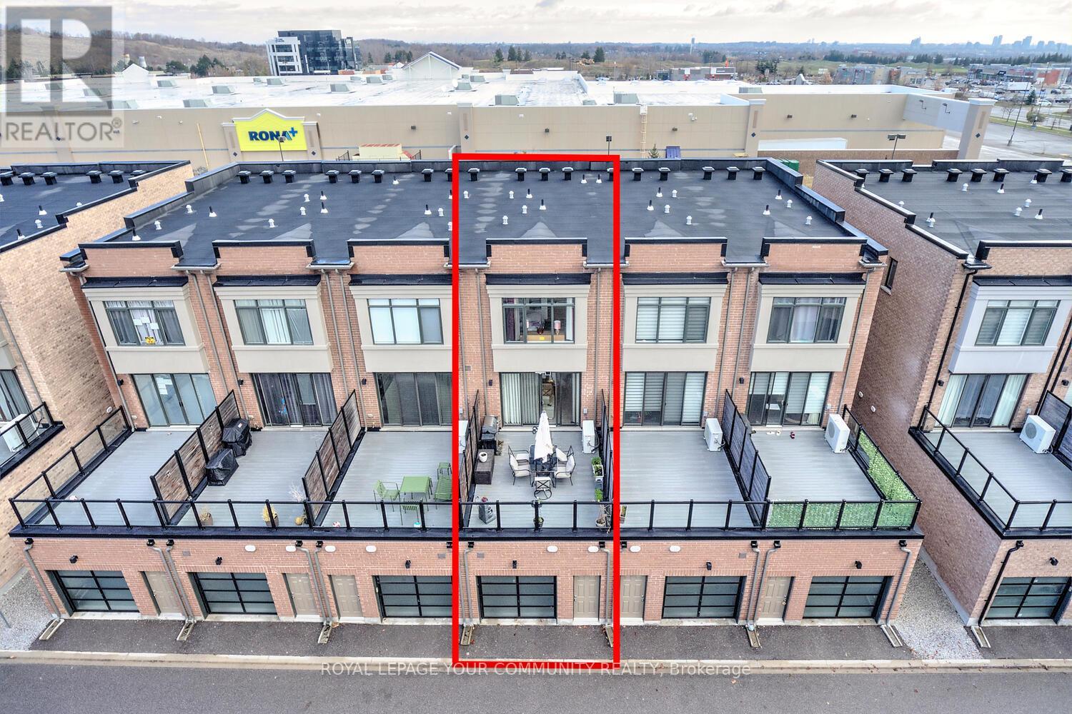 38 Troon Avenue, Vaughan, Ontario  L6A 4Z2 - Photo 3 - N12572000