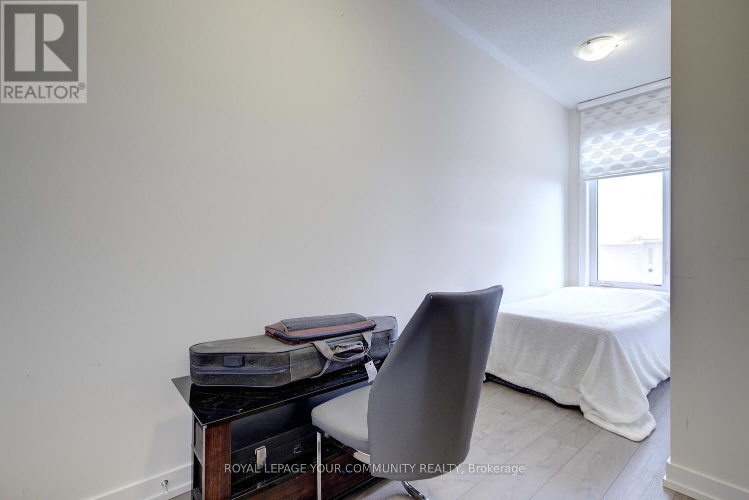 38 Troon Avenue, Vaughan, Ontario  L6A 4Z2 - Photo 37 - N12572000