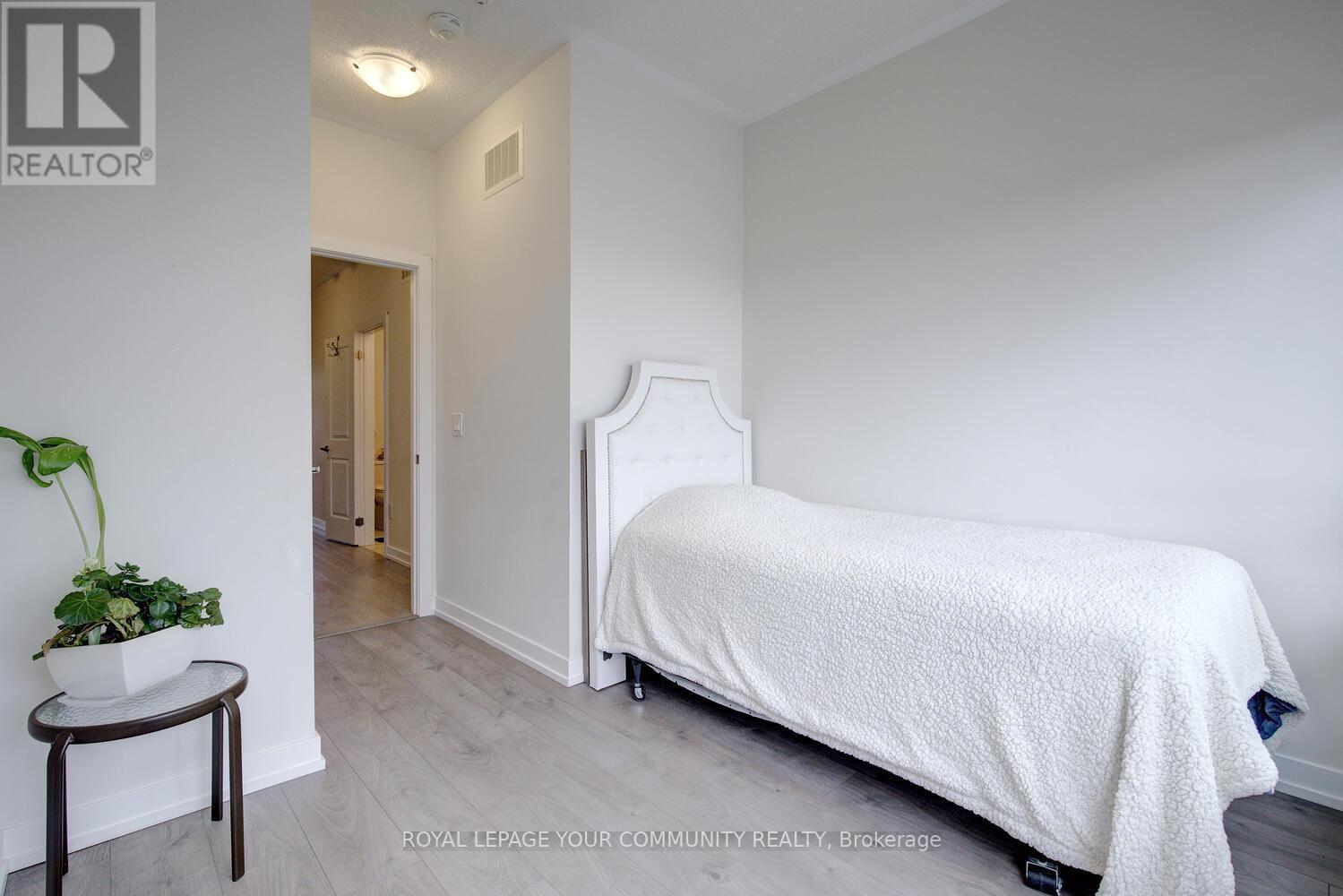 38 Troon Avenue, Vaughan, Ontario  L6A 4Z2 - Photo 40 - N12572000