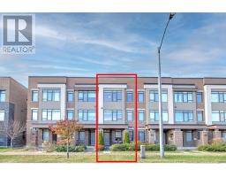 38 TROON AVENUE, Vaughan, Ontario