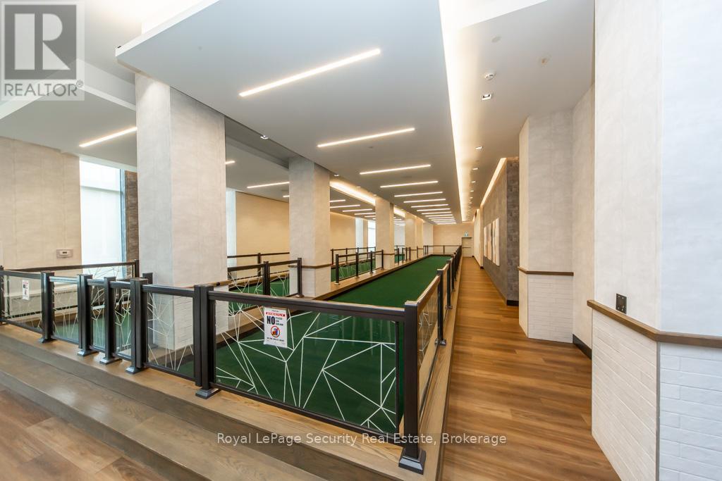 403 - 9000 Jane Street, Vaughan, Ontario  L4K 0M6 - Photo 34 - N12572002