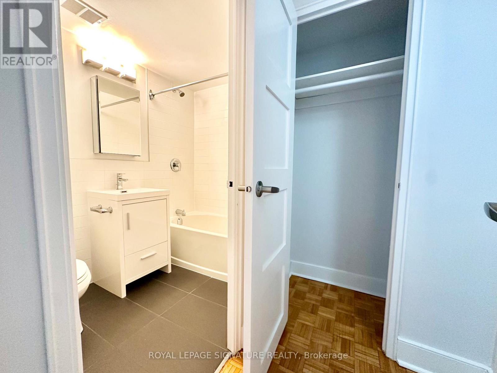 908 - 276 St George Street, Toronto, Ontario  M5R 2P6 - Photo 10 - C12571914