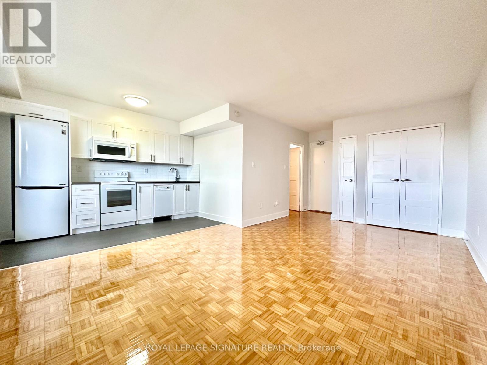 908 - 276 St George Street, Toronto, Ontario  M5R 2P6 - Photo 3 - C12571914