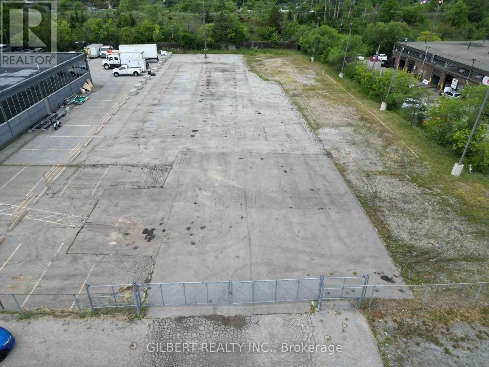 120 Doncaster Avenue, Markham, Ontario  L3T 1L3 - Photo 3 - N12250982