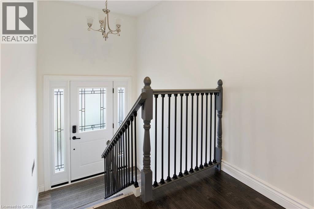 60 Devonglen Drive, Kitchener, Ontario  N2E 2C5 - Photo 5 - 40789994