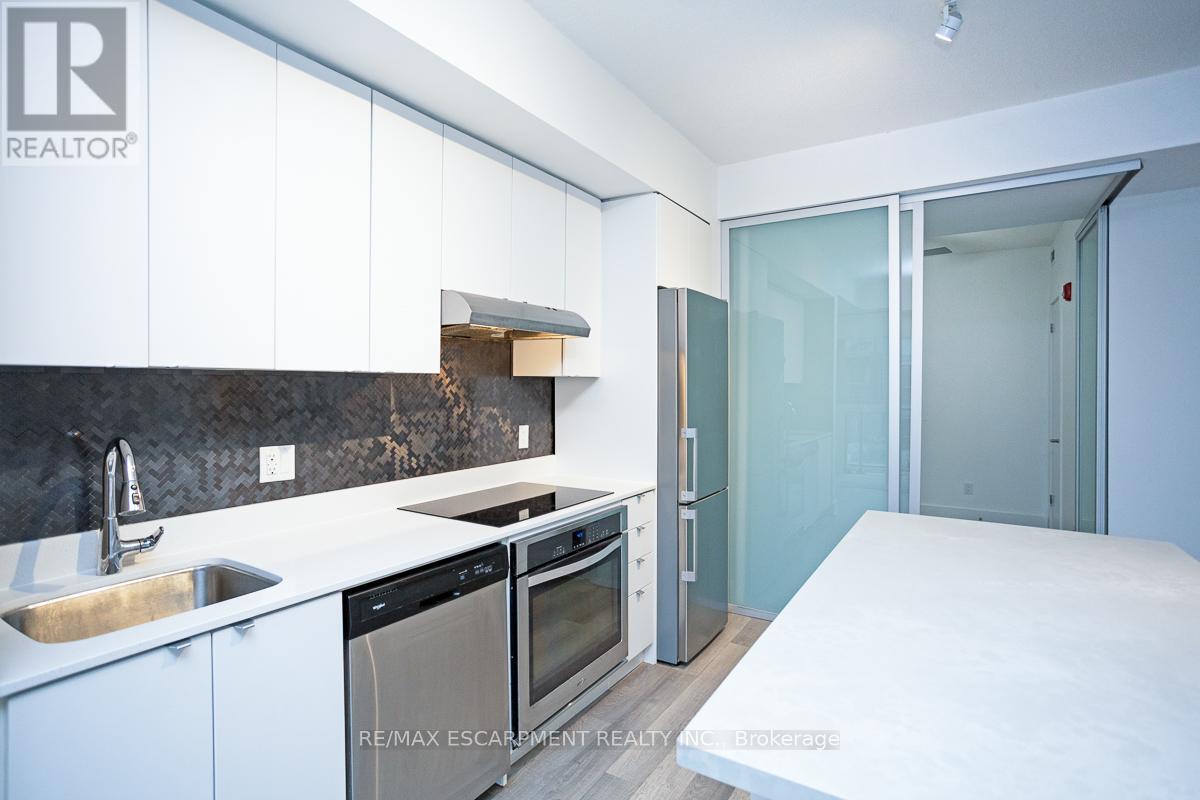 C301 - 5260 Dundas Street, Burlington, Ontario  L7L 0J7 - Photo 13 - W12571980