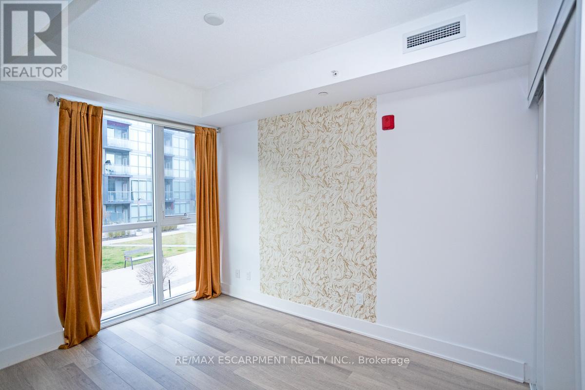 C301 - 5260 Dundas Street, Burlington, Ontario  L7L 0J7 - Photo 23 - W12571980