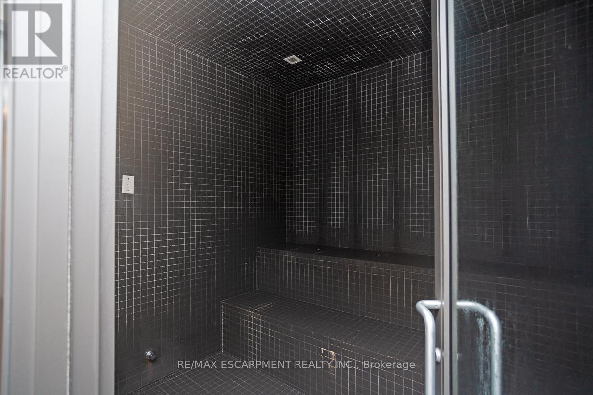 C301 - 5260 Dundas Street, Burlington, Ontario  L7L 0J7 - Photo 29 - W12571980