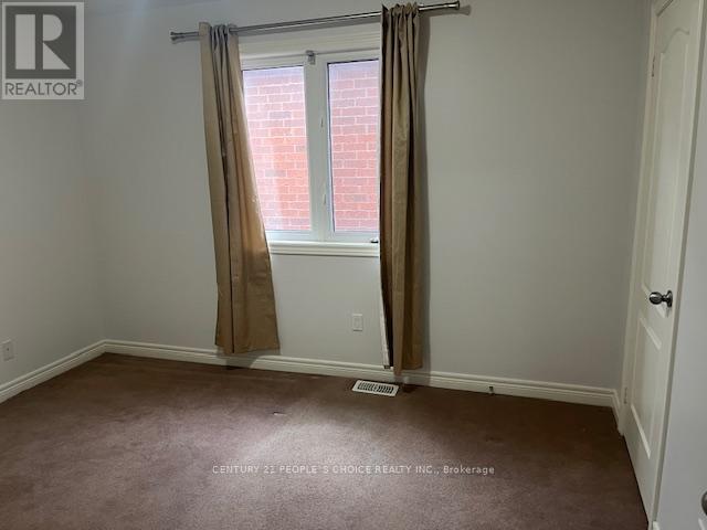 Upper - 20 Ridgehaven Court N, Brampton, Ontario  L6P 3K7 - Photo 19 - W12572018