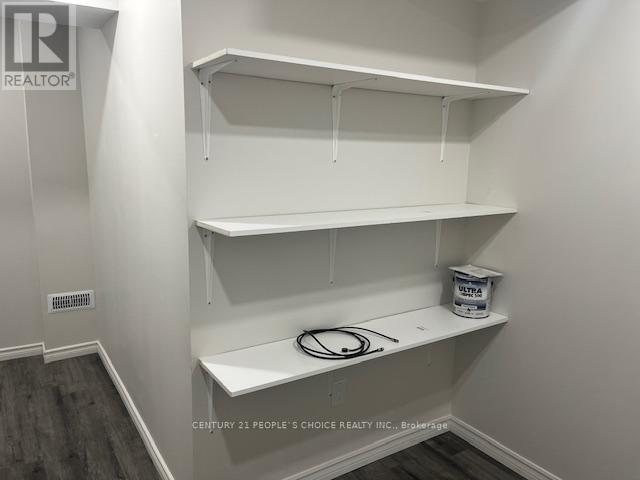 Upper - 20 Ridgehaven Court N, Brampton, Ontario  L6P 3K7 - Photo 26 - W12572018